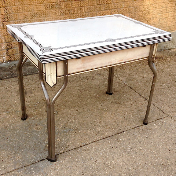Vintage Enamel kitchen table – cityFoundry