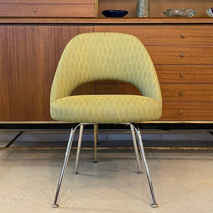 Eero Saarinen Executive Side Chair For Knoll