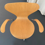 Arne Jacobsen Series 7 Swivel Adjustable Armchair Model 3217 Fritz Hansen