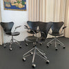Arne Jacobsen Black Series 7 Swivel Adjustable Armchair Model 3217 Fritz Hansen