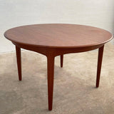 Round Teak Extension Dining Table By Henning Kjaernulf For Soro Stole, Denmark