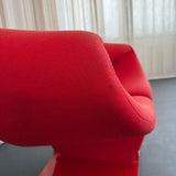 "Ribbon" Lounge Chair Ottoman Set By Pierre Paulin For Artifort