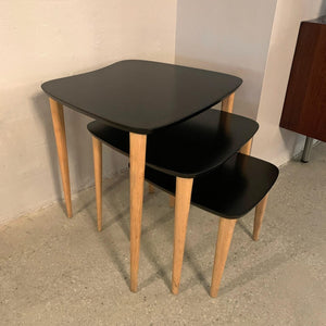 Mid Century Modern Black Lacquered Biomorphic Nesting Tables