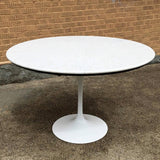 Saarinen Tulip Table