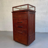 Early 20th Century Quarter Sawn Oak Display Case Cabinet