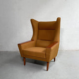 Mid Century Modern Wingback Lounge Chair