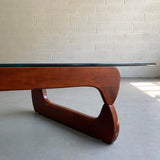 Biomorphic Coffee Table In The Style Of Isamu Noguchi