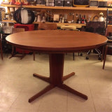 Niels Møller Round Dining Table