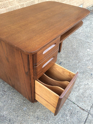 Pedestal Desk